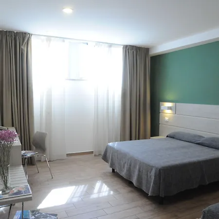 Отель Astoria Равенна