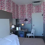 Astoria 3*