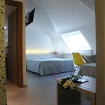 Astoria 3*