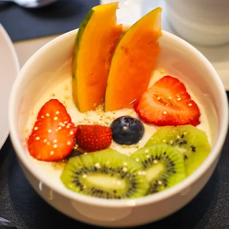 Astoria Отель 3*