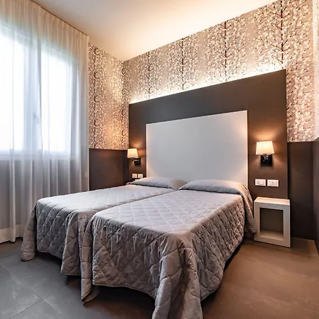 Astoria 3* Равенна