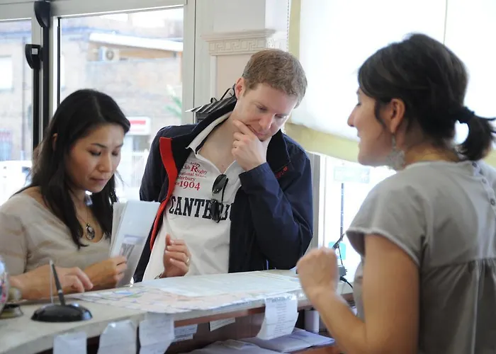 阿斯托瑞亚酒店 酒店